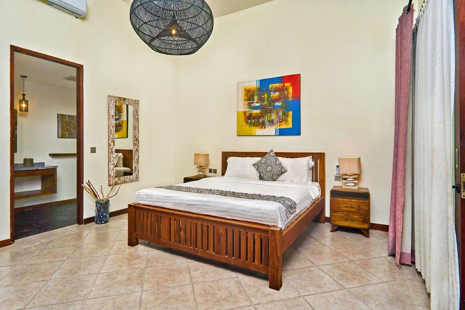 Bungalow Pool View bedroom with king bed